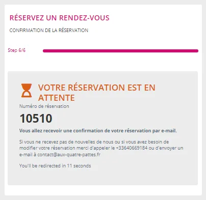 Confirmation de la réservation avec numéro de réservation et information de suivi par email